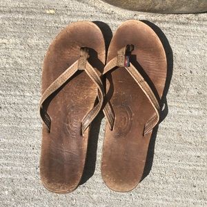 Size 8 rainbow sandals